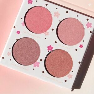 NWT Beauty Bakerie Cotton Candy Champagne Blush Highlighter Palette. 4 colors